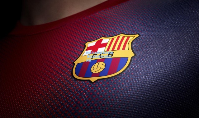 纳达尔关键破发点制胜 鏖战五盘晋级法网半决赛