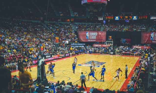 全国街舞大赛巅峰对决 新生代舞者闪耀舞台