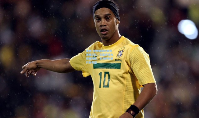 里斯·詹姆斯因伤暂别英格兰队，队医评估为短期问题，欧洲杯前景仍存希望